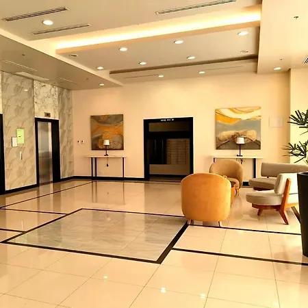 Mholder'S Suite